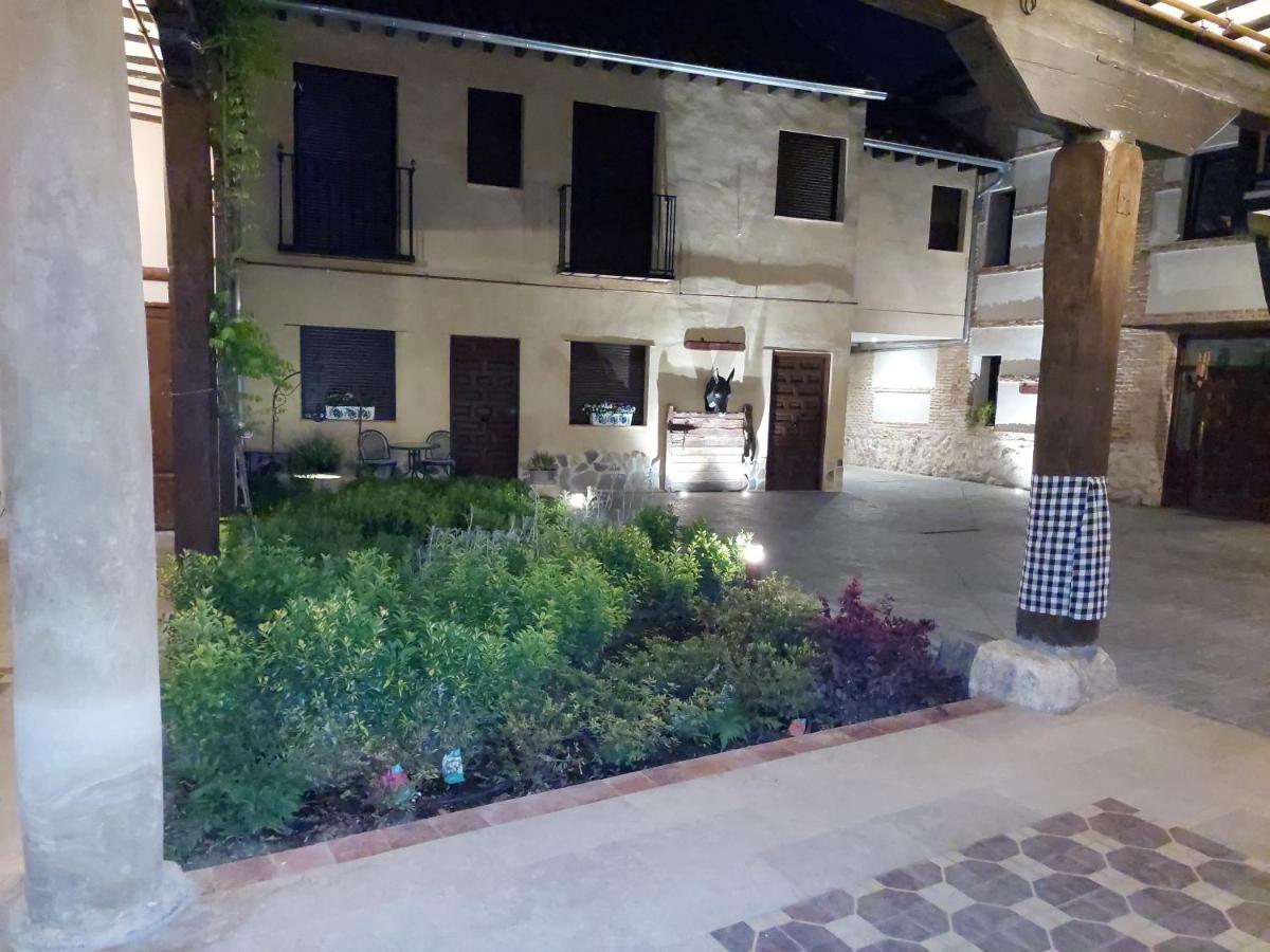 阿尔卡拉德荷那利斯La Casona Del Asno公寓 外观 照片